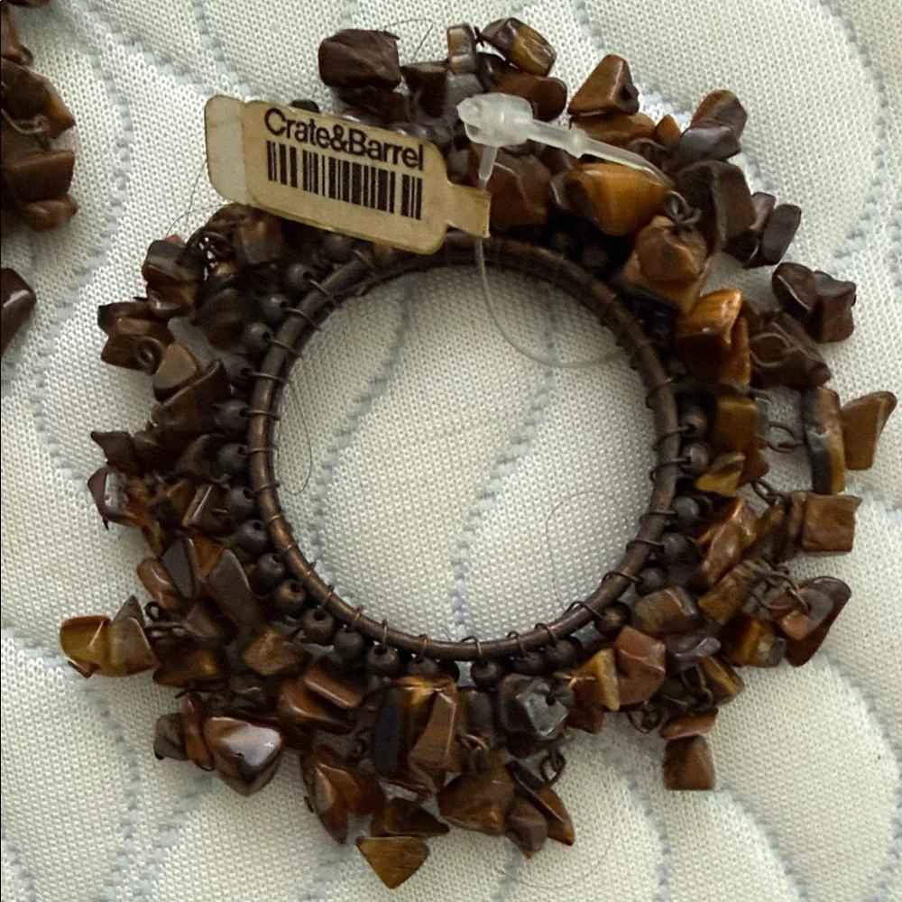 Crate&Barrel Tiger’s Eye adorned Napkin Rings — Set of 10